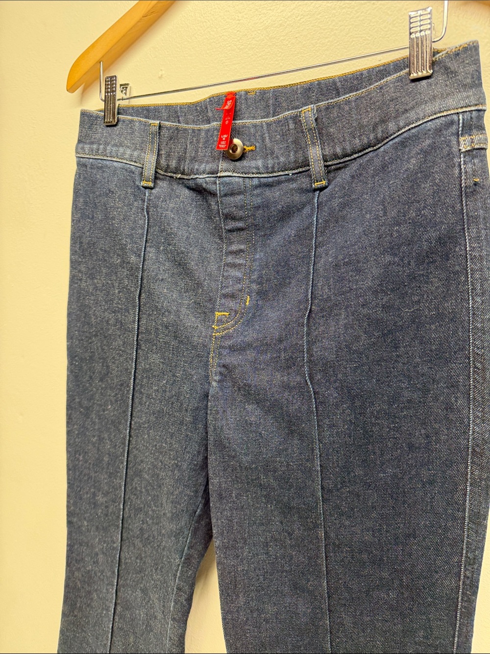 Spanx Jeans Pintuck Flare Seam Front Denim Pant Cotton High Rise Blue Size Large - Picture 4 of 10